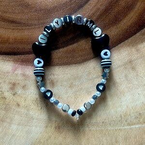 5 for $20 Taylor Swift Friendship Bracelet
“I love you it’s ruining my life”